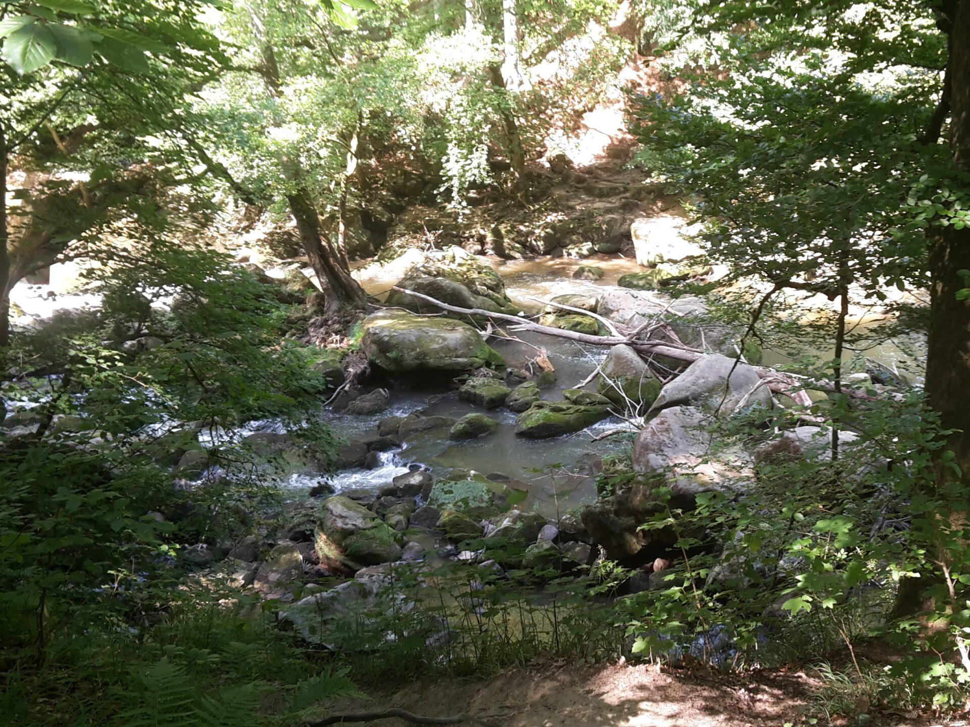 Die Irreler Wasserfälle auf dem Felsenweg 5 Rundwanderweg