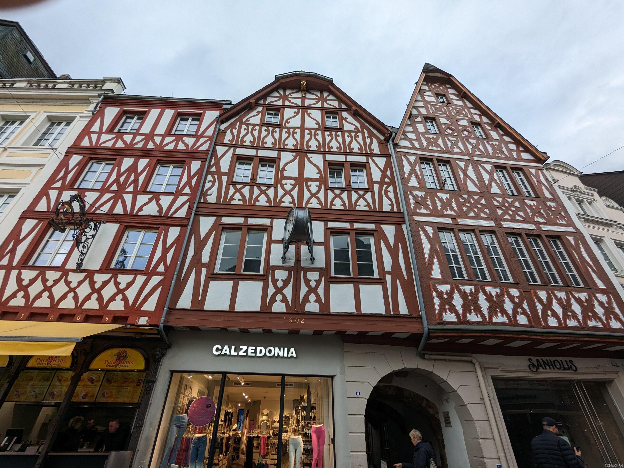 Trier Sehenswürdigkeiten: Historische Häuser am Hauptmarkt