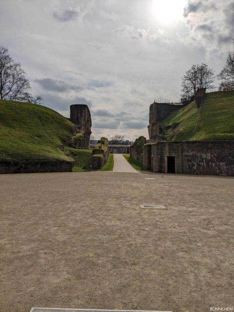 Tor vom Amphitheater Trier