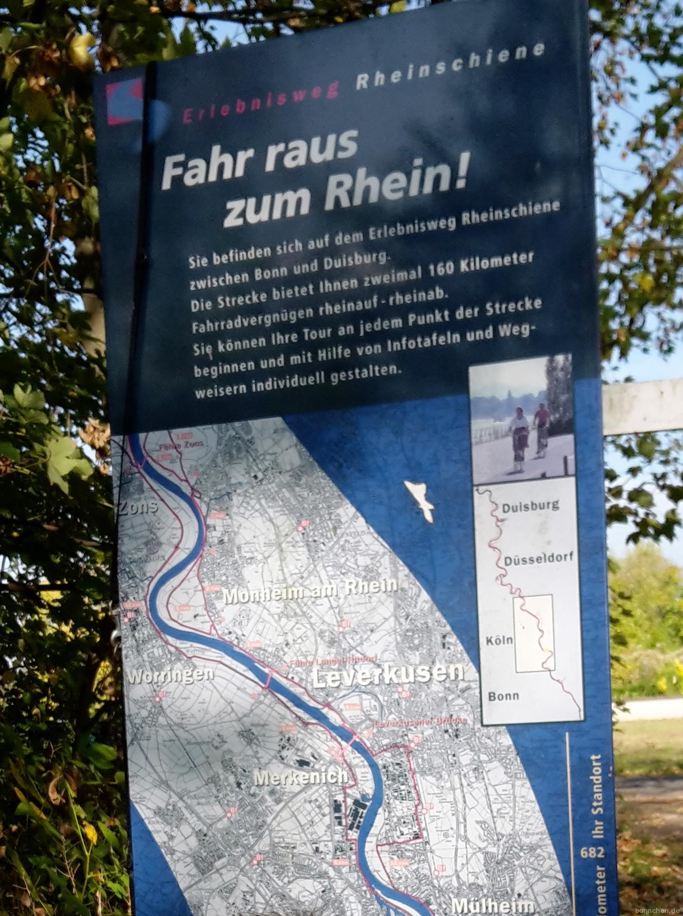 Tafel vom Erlebnisweg Rheinschiene
