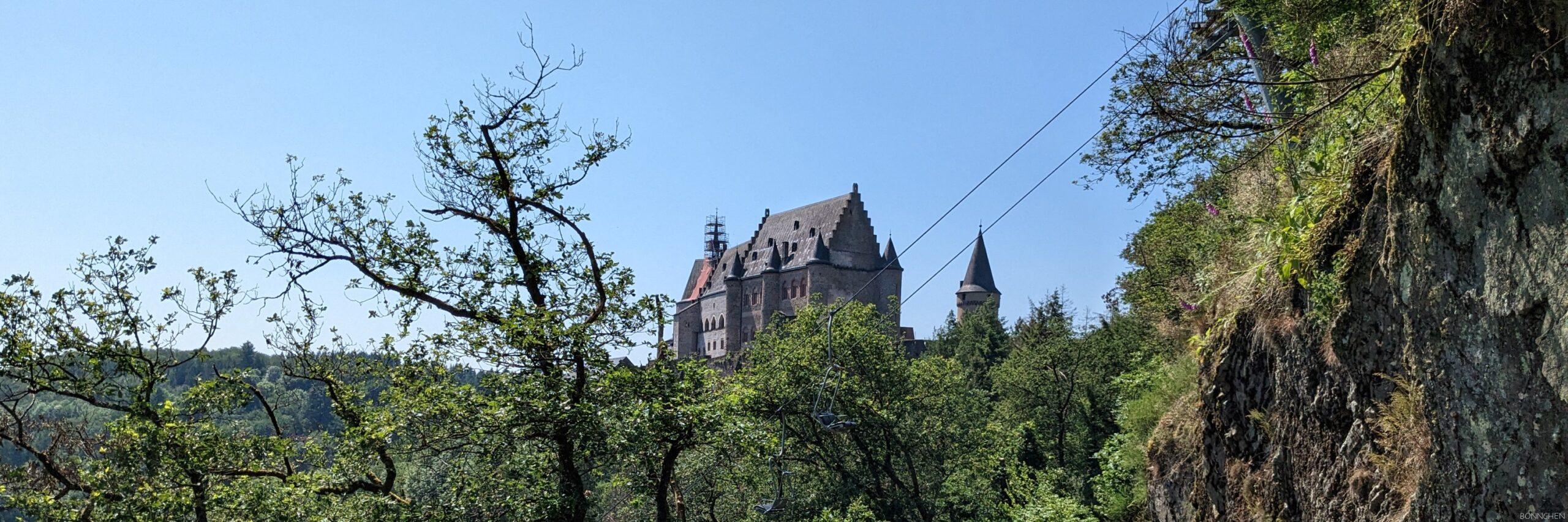 Burg Vianden oder Schloss Vianden ~ Vianden Sehenswürdigkeiten